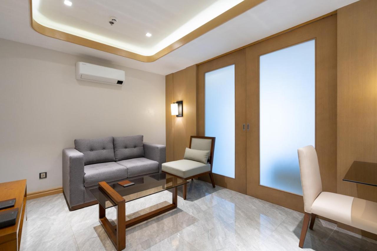 One Euphoria Luxe Hotel Angeles Zewnętrze zdjęcie